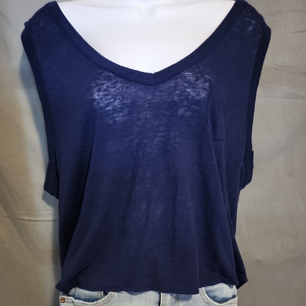 Universal Thread Blue Relaxed Sleeveless Tank Top